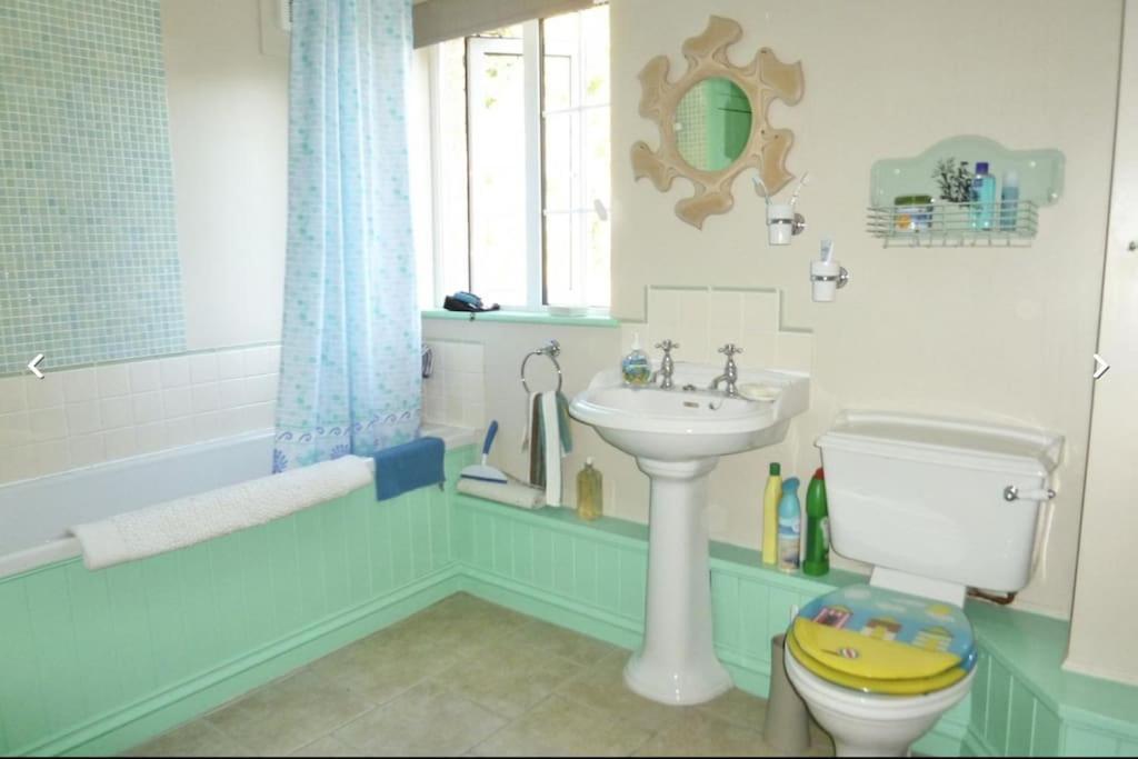 Lovely Cornish Cottage In Small Village Setting Saint Hilary  Екстер'єр фото